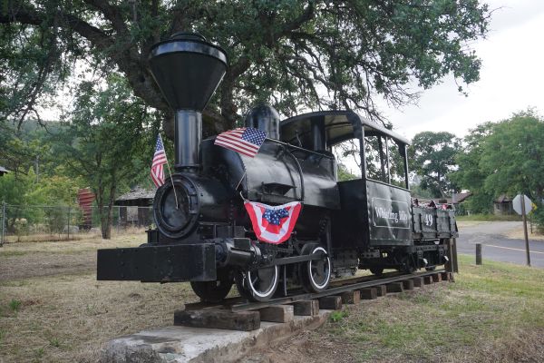 [Picture of Whistling Billy]
